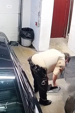 Man Grabs Officer’s G^n During Transport… What Happened Next Will Shock You