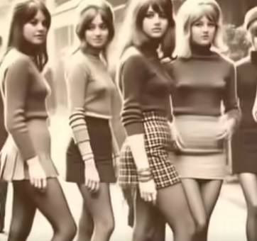 It Looks Like a Normal Photo—Until You Notice the Detail That Changes Everything