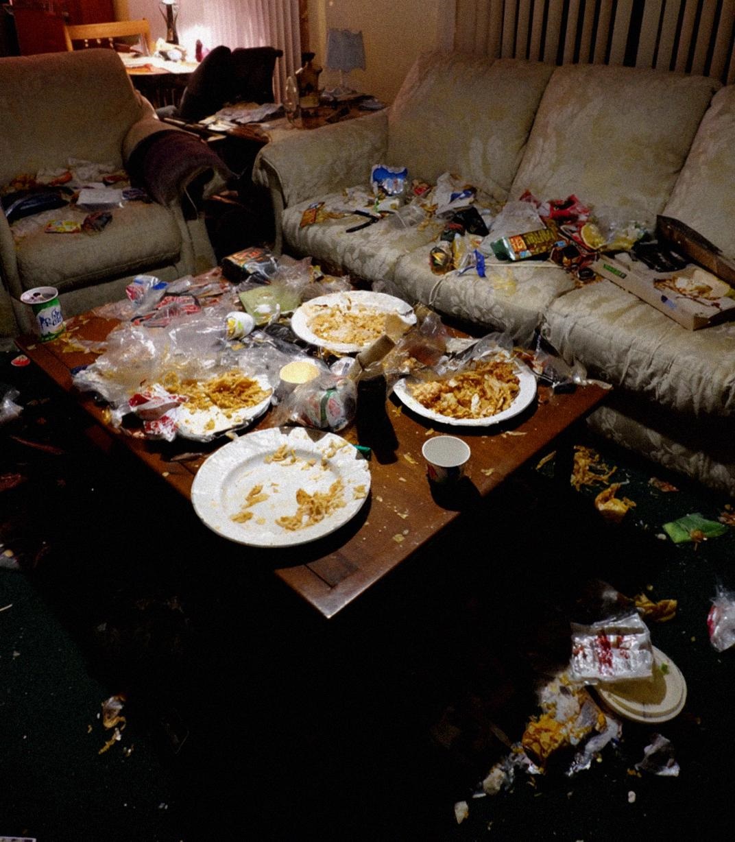 My Cousin Trashed My Grandma’s House – But Eventually She Walked Straight Into the Trap I Had Prepared