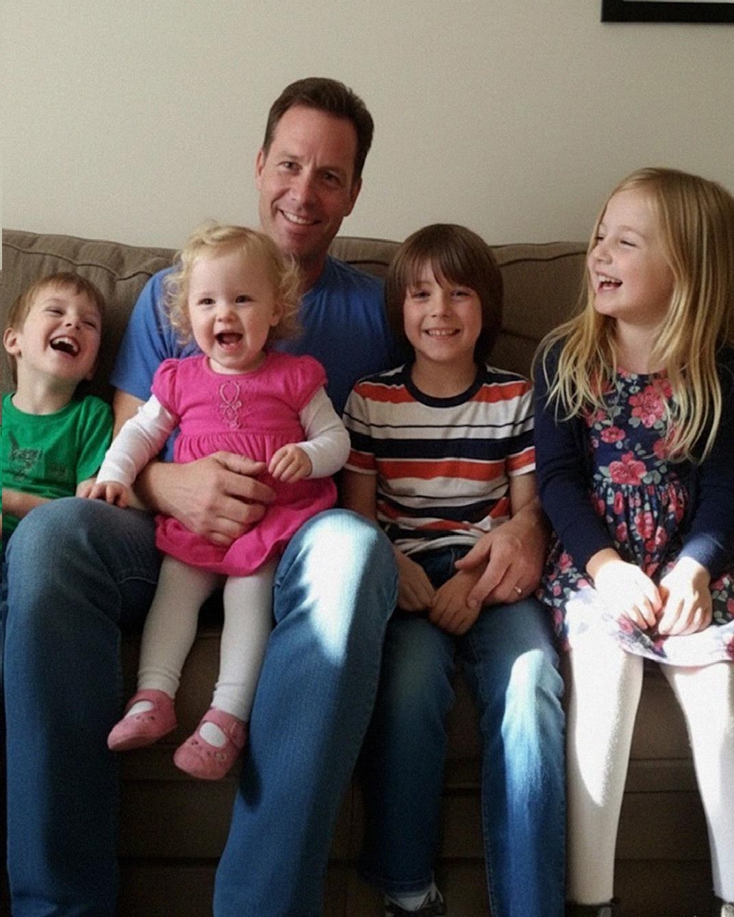 I Found a Diamond Ring on a Supermarket Shelf and Returned It to Its Owner — the Next Day, a Man in a Mercedes Showed Up at My Door