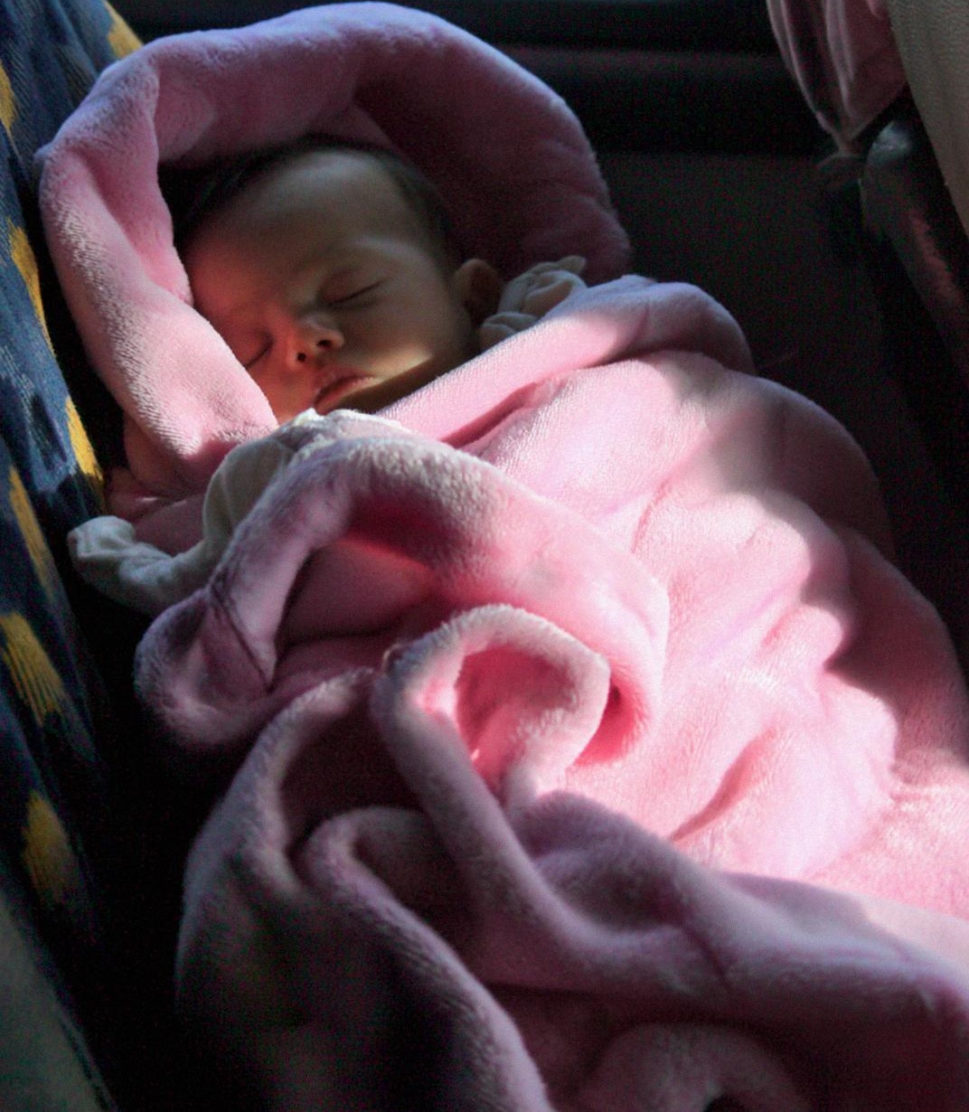 I Found a Crying Child on the Back Seat of a Bus – The Next Day a Rolls-Royce Pulled up in Front of My House